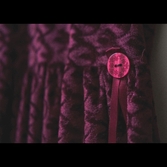 Home sewn deep pink velvet dress - Picture 5 of 6